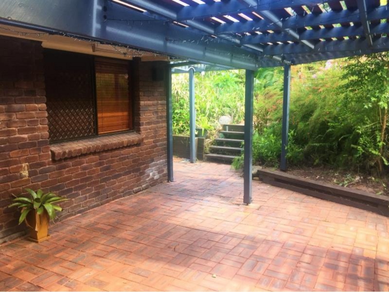 16 Moren Street, Frenchville QLD 4701